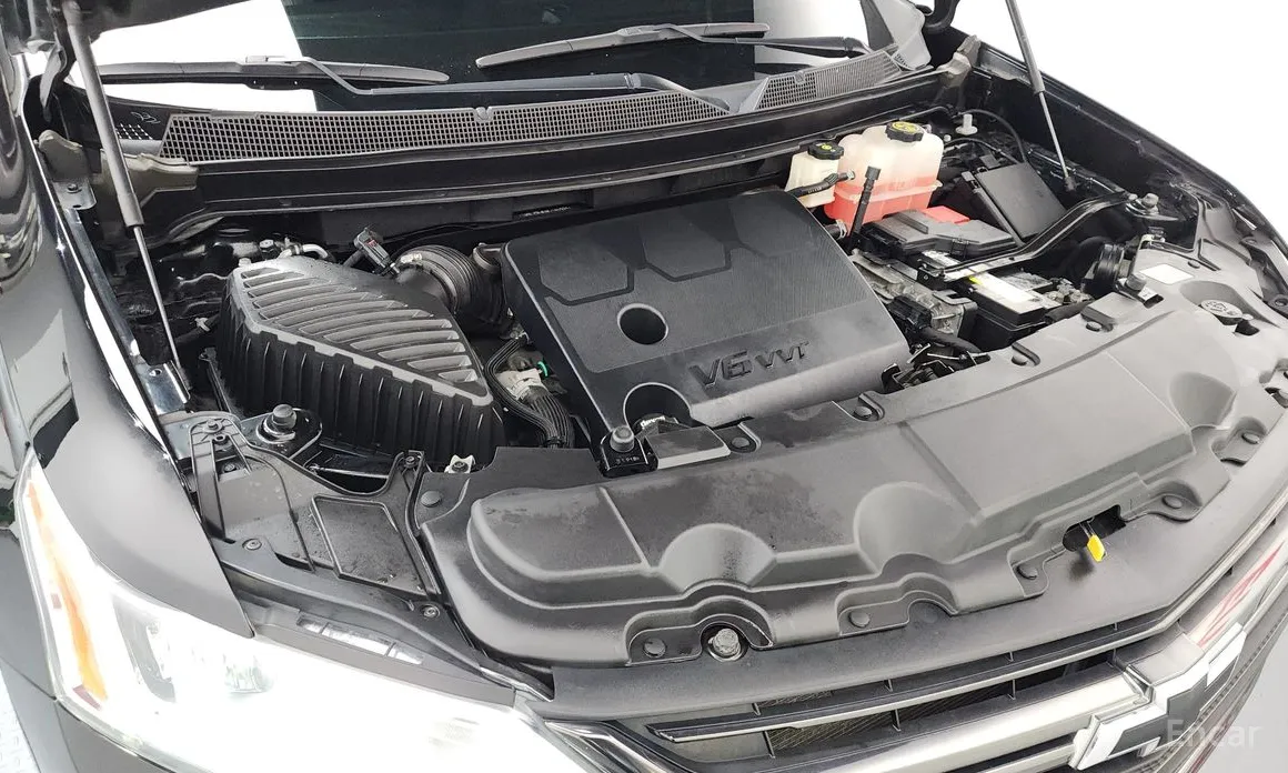 Photo 6 - Chevrolet Traverse