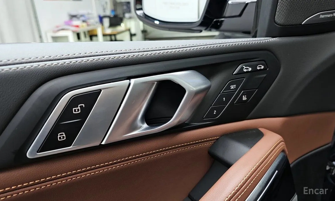 Фото 19 - BMW X6