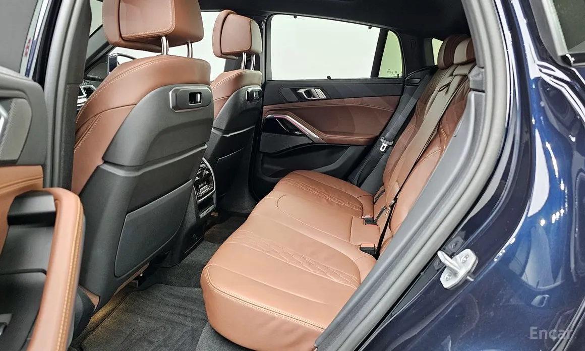 Фото 26 - BMW X6