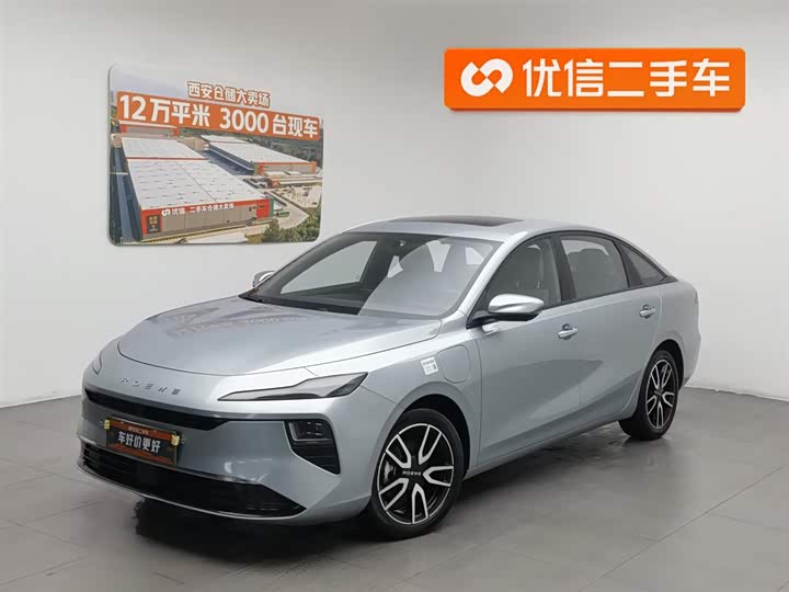 Roewe D6 2025 2025款 450km 尊享版
