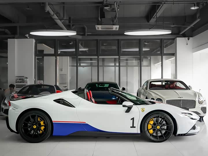 Ferrari SF90 2021 2021款 3.9T V8 Spider