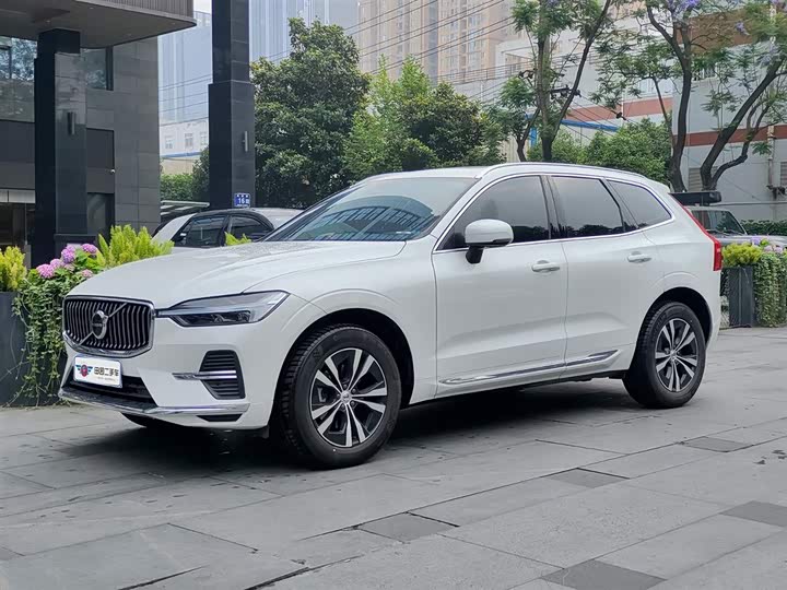 Фото 1 - Volvo XC60