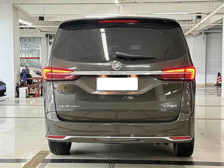 Zdjęcie 5 - Buick GL8 ES