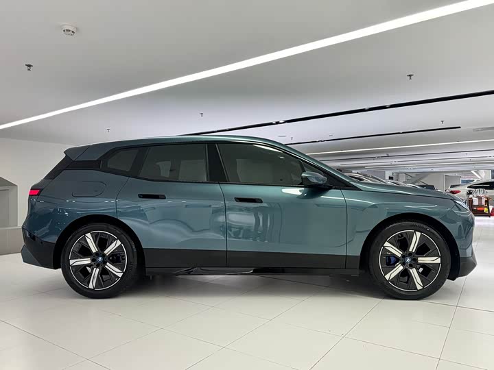 BMW iX 2023 2023款 改款 xDrive40