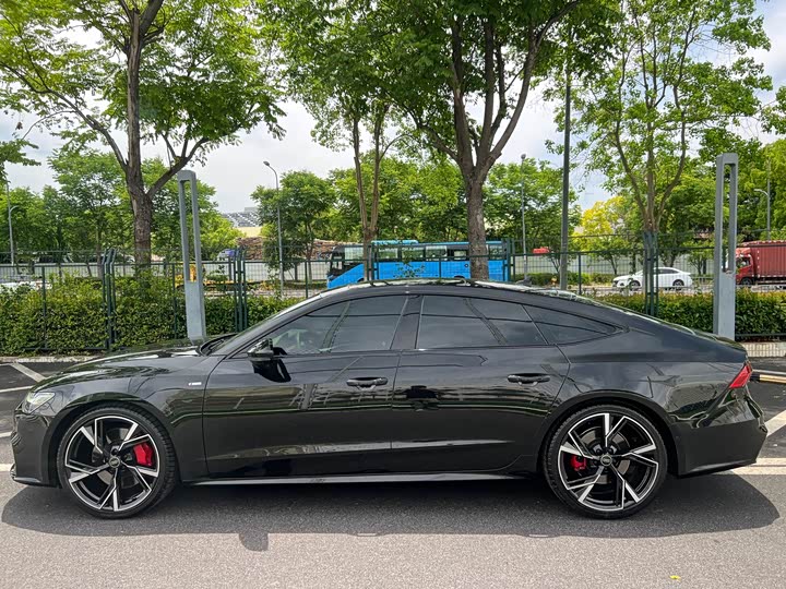 Audi A7 2024 2024款 55 TFSI quattro 尊享型