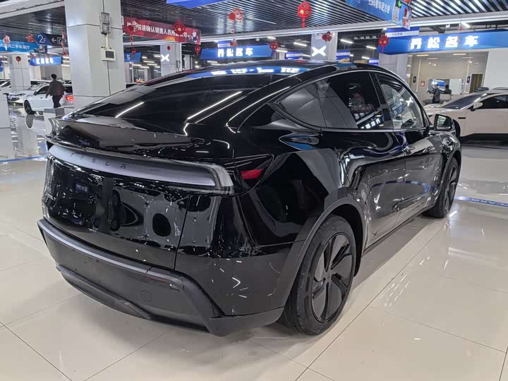 Tesla Model Y 2026 2026款 后轮驱动版