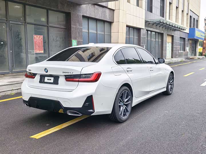 BMW 3 Series 2026 2026款 325Li M运动套装