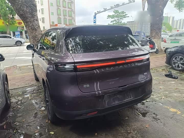2025 Leapmotor B10