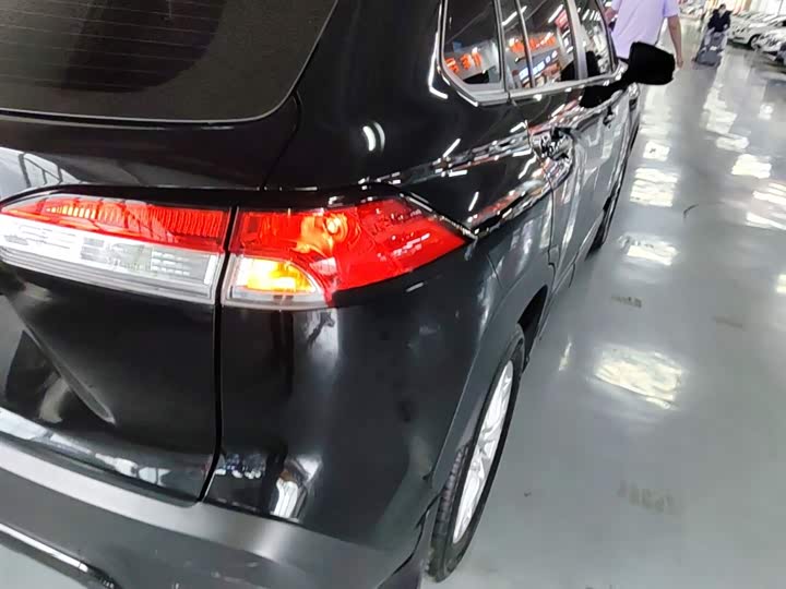 Фото 8 - Toyota Corolla Cross