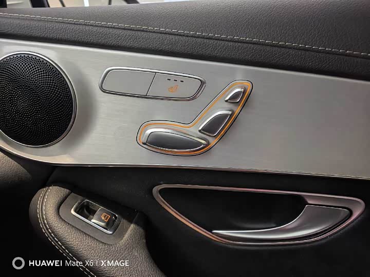 Zdjęcie 9 - Mercedes-Benz GLC-Class