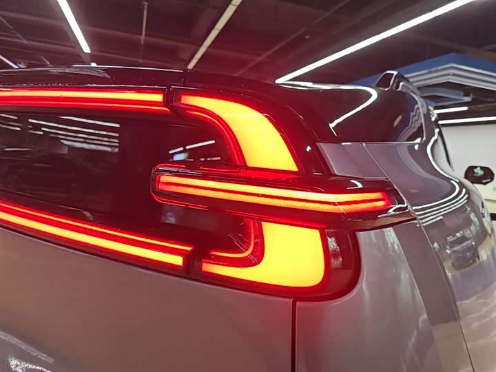 Changan Qiyuan (Nevo) E07 2025 2025款 纯电 四驱 90kWh Ultra高性能版