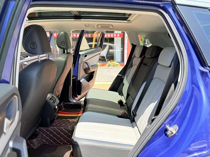 2023 Volkswagen Tayron GTE Hybrid