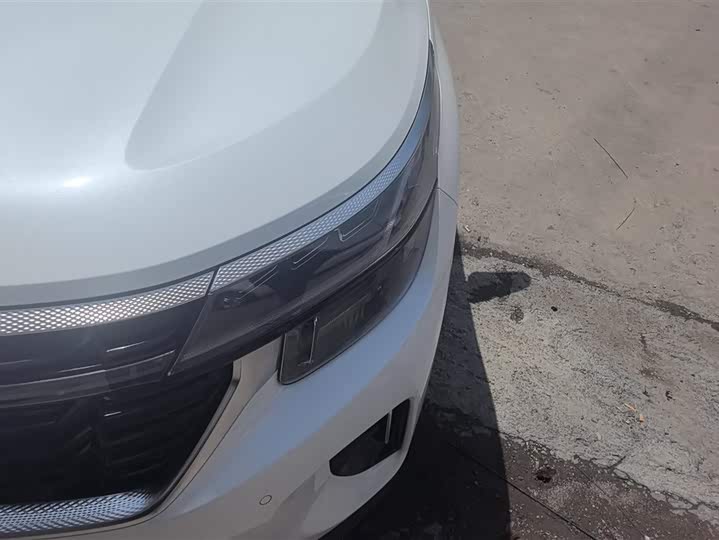 Kia Seltos 2023 2023款 1.5L CVT豪华版