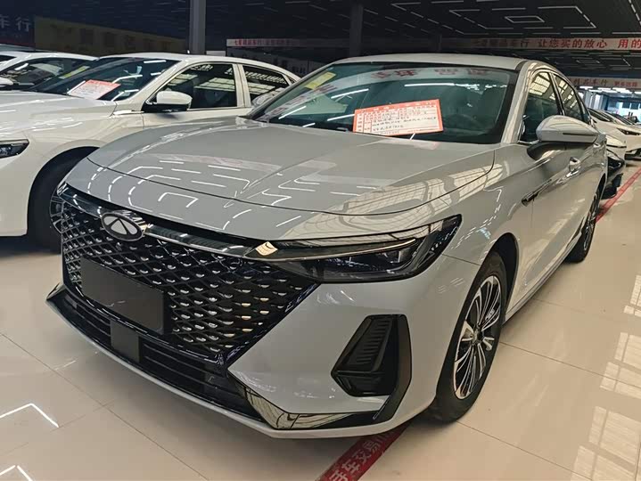 2025 Chery Fulwin A8