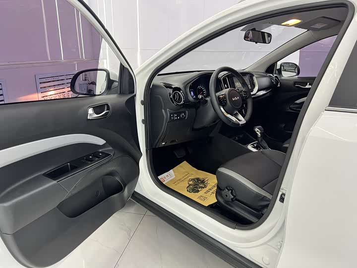 Kia KX1 2021 2021款 1.4L 自动趣享版