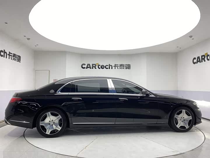 Zdjęcie 4 - Mercedes-Benz Maybach S-Class