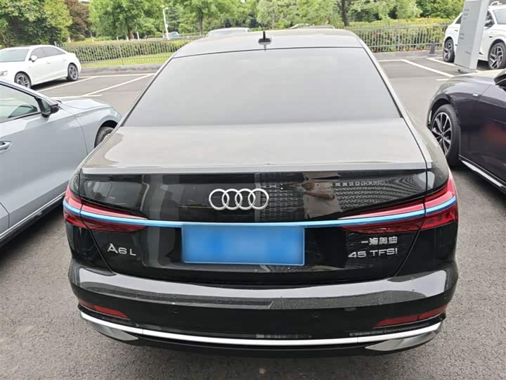 Audi A6L 2026 2026款 45 TFSI 臻选动感型