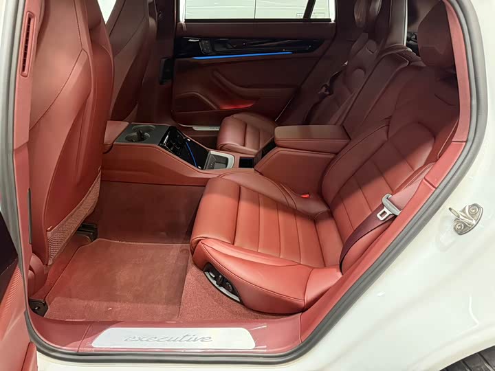 Porsche Panamera 2026 2026款 Panamera 行政加长版 2.9T