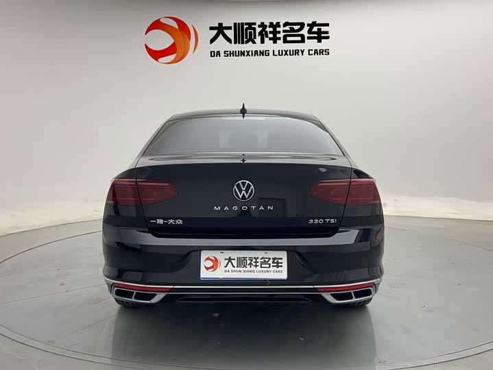 Фото 4 - Volkswagen Magotan