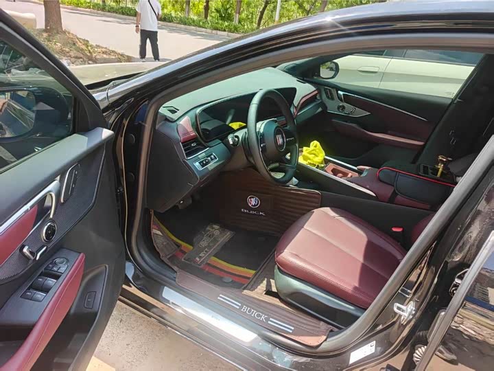 Buick LaCrosse 2026 2026款 28T 白金版