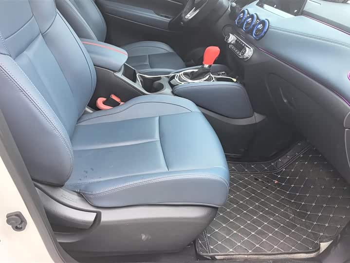 Nissan Qashqai 2025 2025款 荣誉 2.0L CVT XV真心版