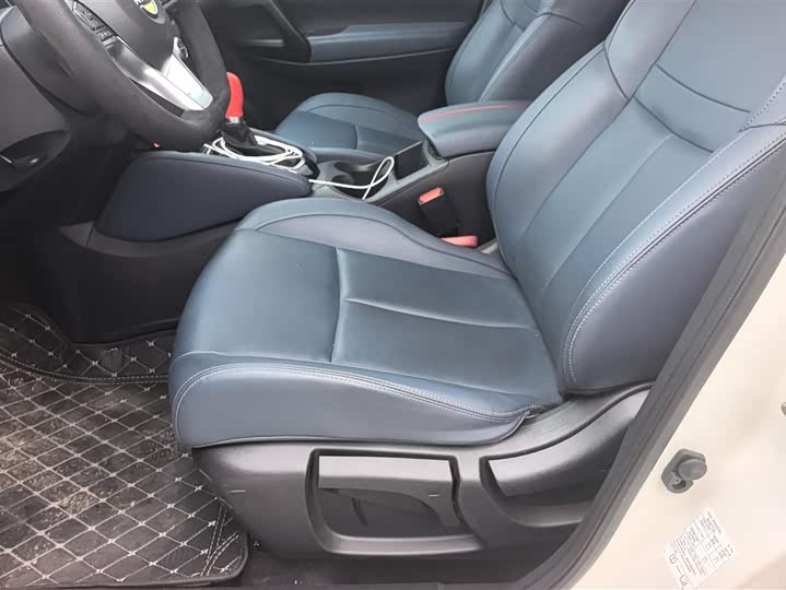 Nissan Qashqai 2025 2025款 荣誉 2.0L CVT XV真心版