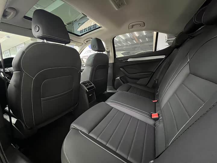 Skoda Superb 2024 2024款 TSI280 DSG尊享版