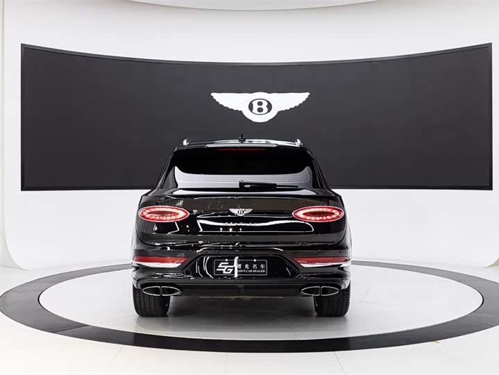 Bentley Bentayga 2024 2024款 4.0T V8 长轴距雅度版