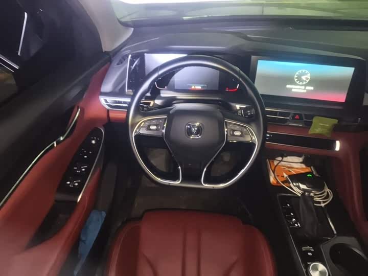 Zdjęcie 3 - Changan CS75 Plus