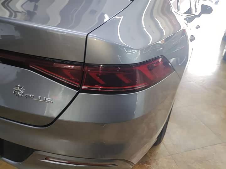 Фото 8 - BYD Qin Plus