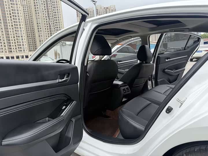 Nissan Teana 2025 2025款 2.0L XL-TLS 悦享版