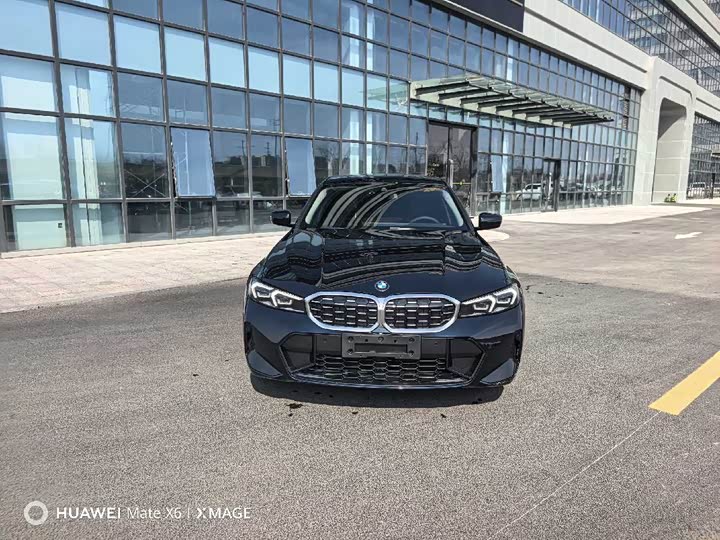 Фото 2 - BMW 3 Series