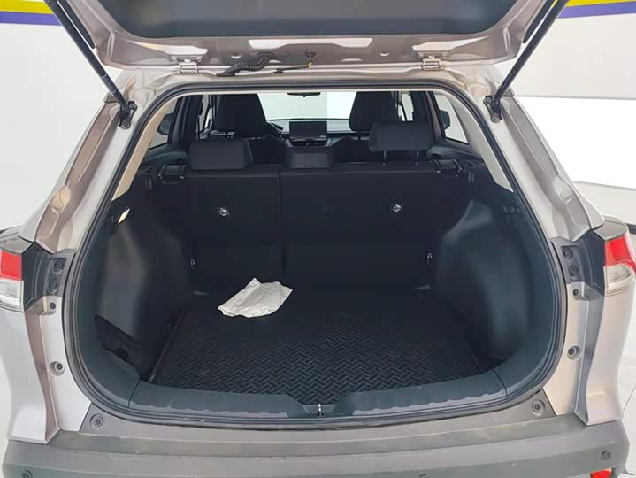 Toyota Corolla Cross 2024 2024款 2.0L 智能电混双擎 先锋版