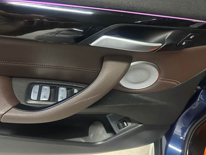 Фото 5 - BMW X1