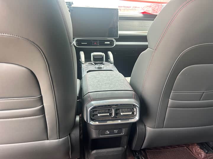Фото 6 - Jetour T2