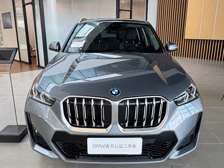 Фото 2 - BMW X1