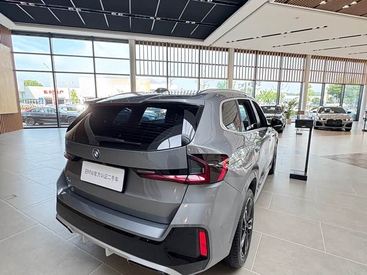 Фото 5 - BMW X1