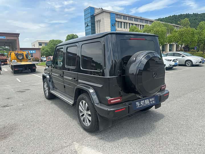 Фото 3 - Mercedes-Benz G-Class