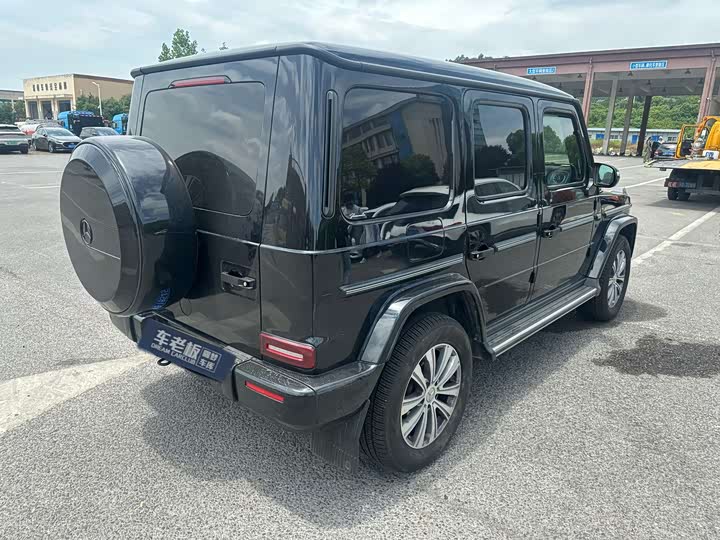 Фото 4 - Mercedes-Benz G-Class
