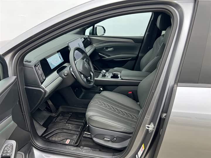 BYD Song L DM-i Hybrid 2025 2025款 智驾版 160km 卓越型