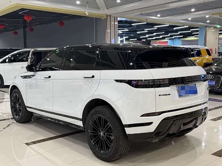 Land Rover Range Rover Evoque L 2026 2026款 揽胜极光 L SE