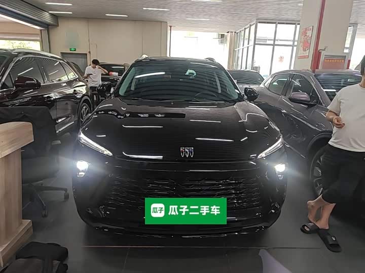 Buick Envision Plus 2025 2025款 昂科威Plus 28T 两驱白金版