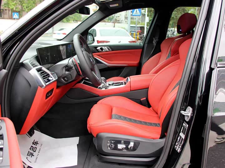 BMW X5 M 2023 2023款 X5 M 雷霆版