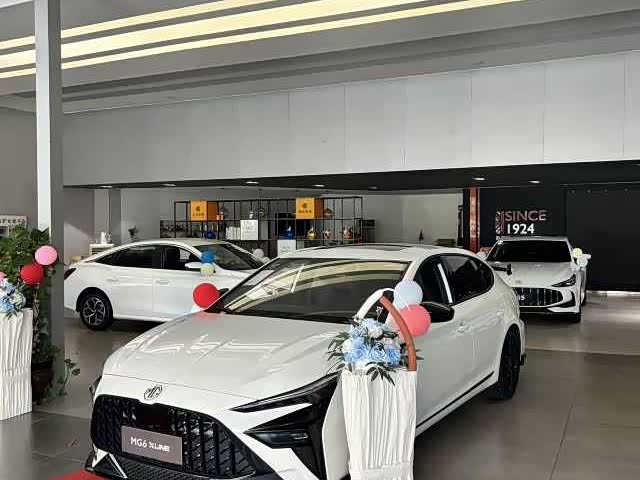 2025 MG Motor 6