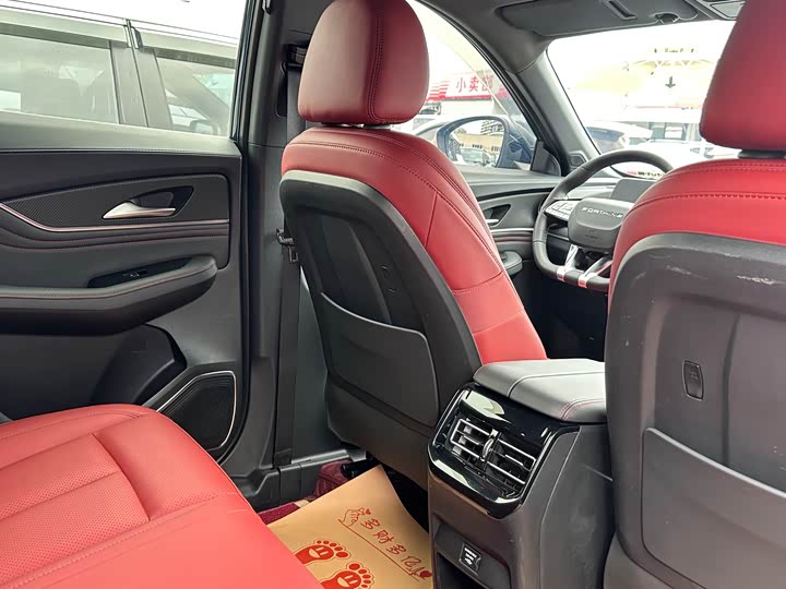 Фото 7 - Dongfeng Forthing T5 EVO