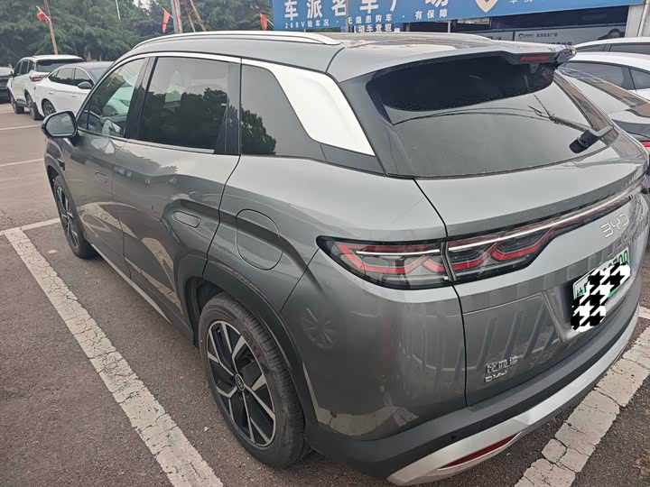 صورة 2 - BYD Song L DM-i Hybrid