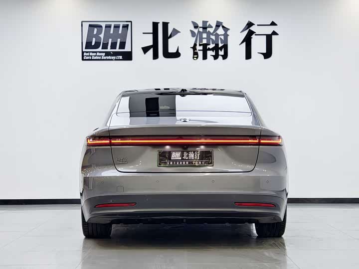 2024 Nio ET7