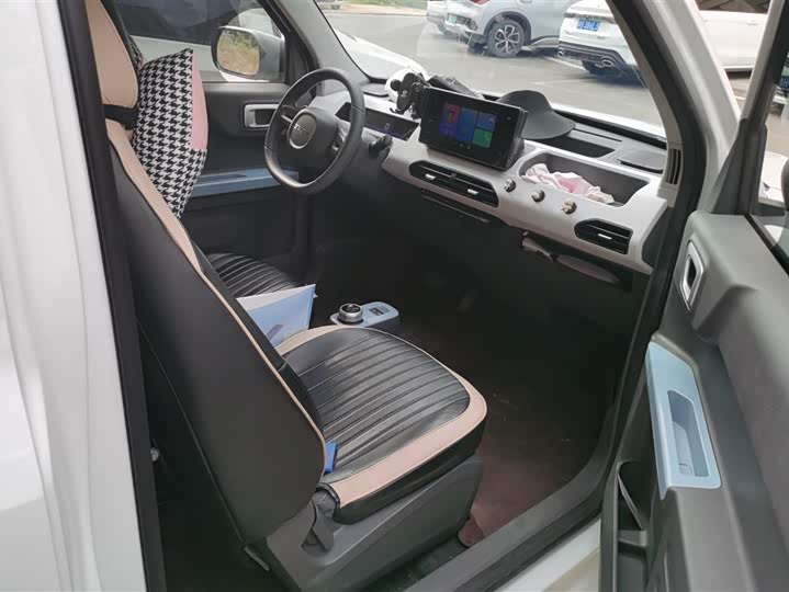 Geely Galaxy Panda Mini 2023 2023款 熊猫mini 200km 耐力熊