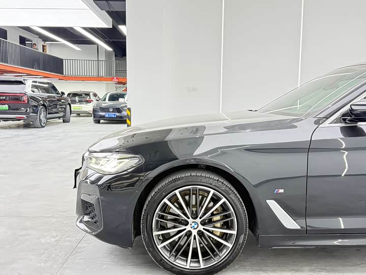 Фото 4 - BMW 5 Series