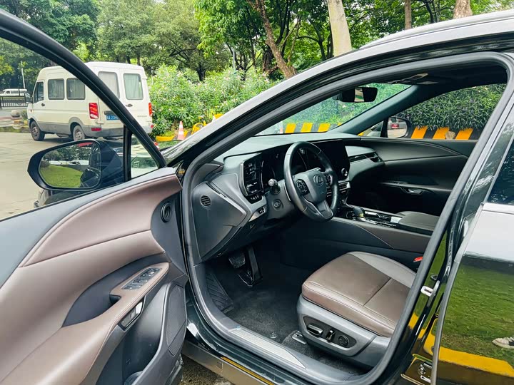 Lexus RX 2023 2023款 350h 四驱醇享版